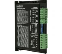 步進(jìn)電機(jī)驅(qū)動(dòng)器的電源適配方法